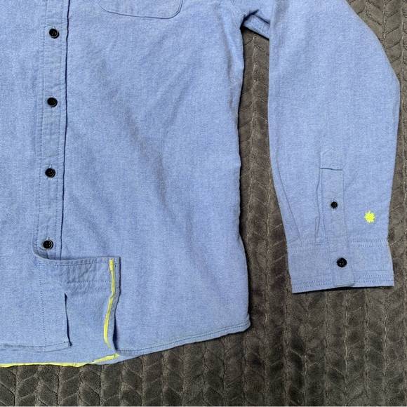 Descendant Of Thieves Shirt Mens Large Blue Long Sleeve Chambray Dres Ladro - Picture 2 of 14